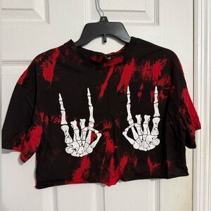 SHEIN Black and Red Crop Top